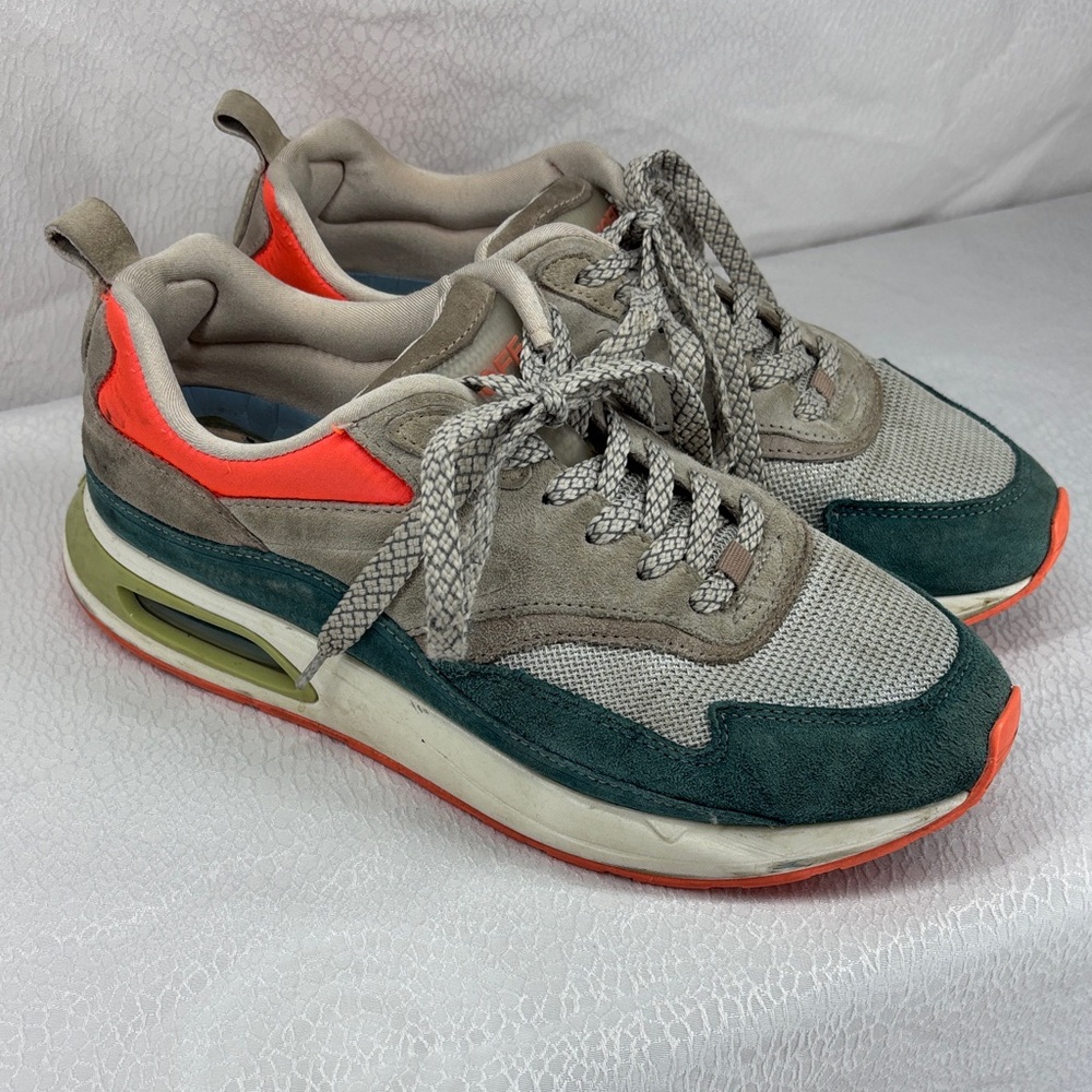 HOFF Colorblock Suede & Mesh Sneakers Women’s Size 8